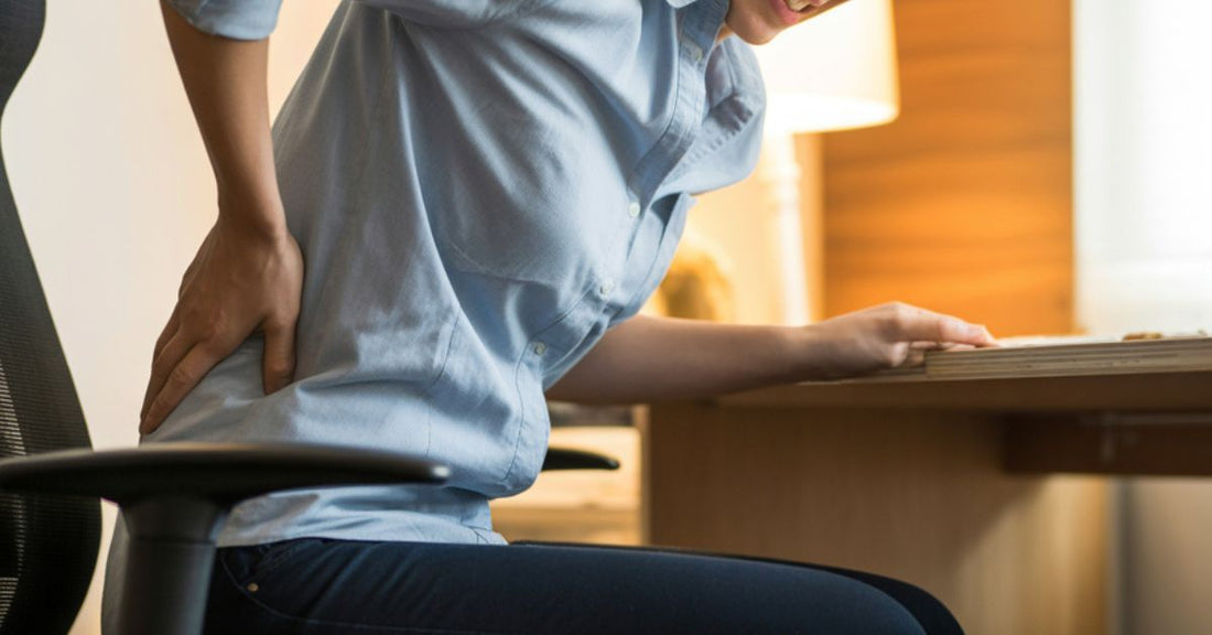 Back Pain When Standing Up From Desk: The 3-Second Fix
