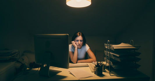 6 Ways Overhead Lighting Is Exhausting Remote Workers